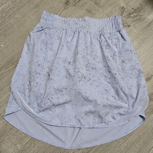 lululemon athletica High-Low Skirt in Light Gray